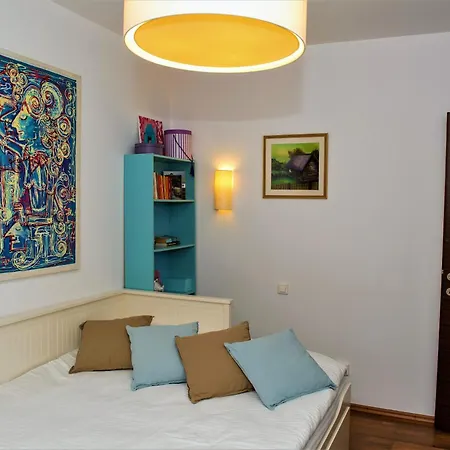 Winners Apartment