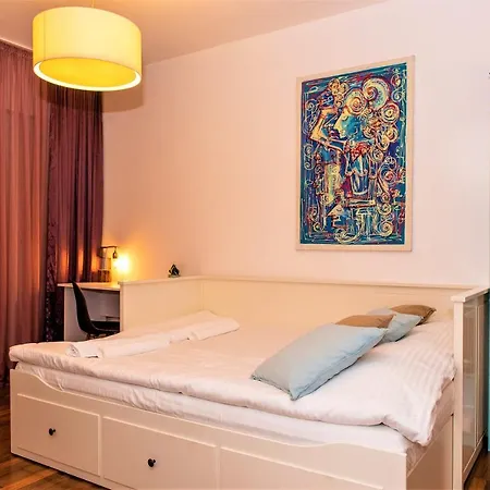 Winners Apartment