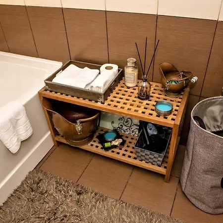 Winners Apartment
